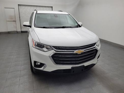 Used 2020 Chevrolet Traverse LT FWD image 14