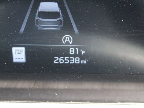 Used 2024 Kia Telluride EX w/ EX Captain's Chair Package FWD image 33