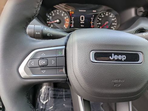 New 2026 Jeep Compass Latitude image 15