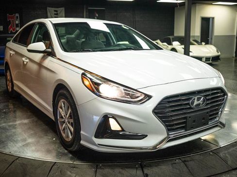 Used 2018 Hyundai Sonata SE FWD image 5