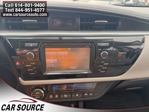 Used 2015 Toyota Corolla LE image 17