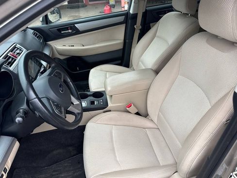 Used 2015 Subaru Outback 2.5i Premium AWD/4WD image 9
