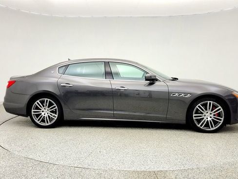 Used 2017 Maserati Quattroporte S GranSport Q4 AWD/4WD image 4