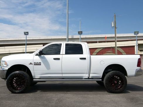 Used 2018 RAM 2500 Tradesman w/ Chrome Appearance Group AWD/4WD image 11