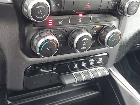 Used 2022 RAM 1500 Big Horn image 28