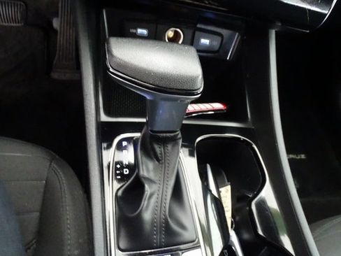 Used 2022 Hyundai Santa Cruz SEL w/ Launch Package image 12