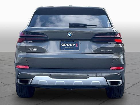 Used 2026 BMW X5 xDrive40i w/ Premium Package AWD/4WD image 4