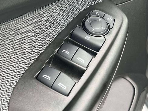 Used 2023 Chevrolet TrailBlazer LT FWD image 19