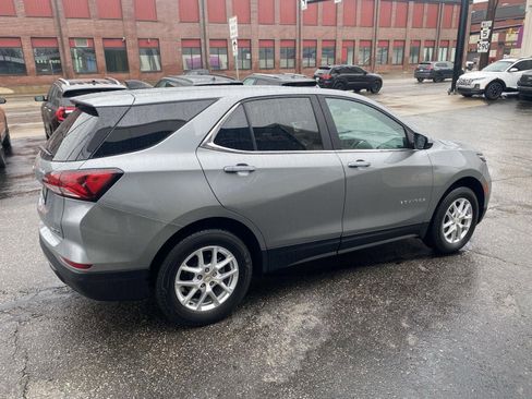 Used 2023 Chevrolet Equinox LT AWD/4WD image 9