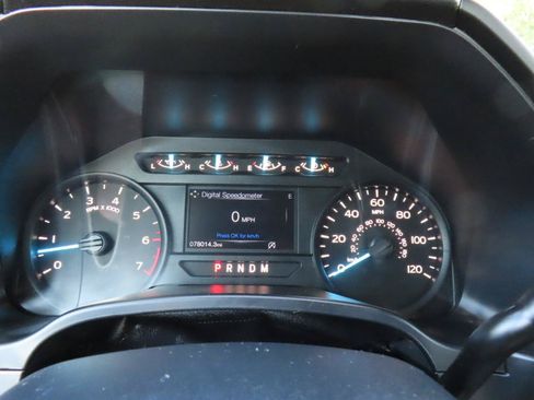 Used 2020 Ford F150 XL w/ Equipment Group 101A Mid RWD image 24