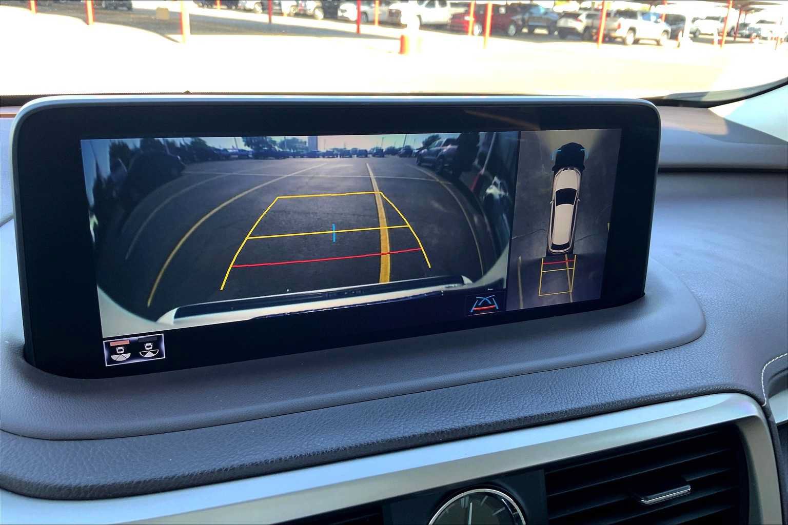Used 2020 Lexus RX 450hL AWD w/ Premium Package image 27