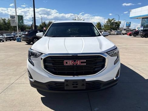 Used 2020 GMC Terrain SLE AWD/4WD image 2