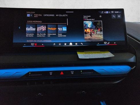 New 2026 BMW X3 xDrive30 w/ Premium Package image 12