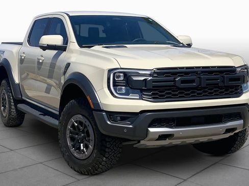 Certified 2025 Ford Ranger Raptor AWD/4WD image 3