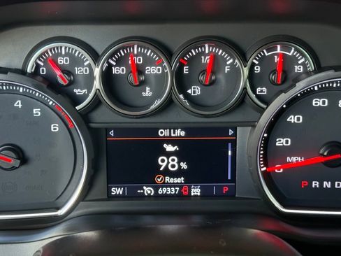 Used 2022 Chevrolet Silverado 1500 LT image 27