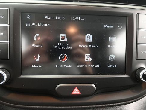 Certified 2025 Kia Soul LX w/ LX Technology Package FWD image 22