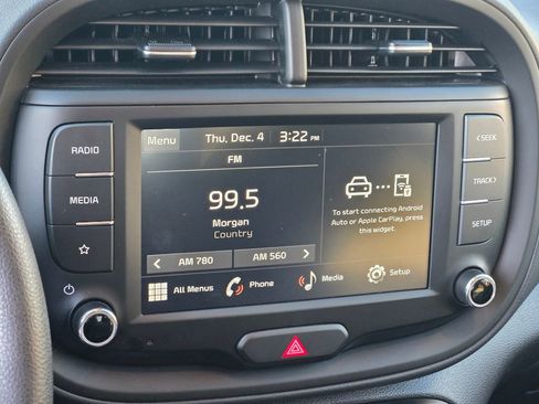 Used 2025 Kia Soul LX w/ Option Group 015 image 31