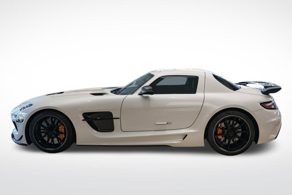 Used 2014 Mercedes-Benz SLS AMG Black Series image 2