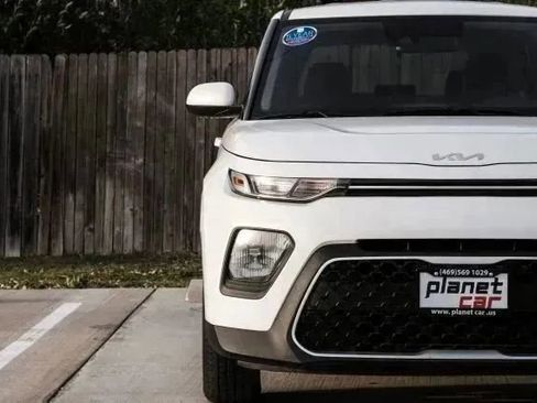 Used 2022 Kia Soul LX w/ Technology Package image 39