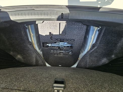 Used 2012 Acura TSX Sedan FWD image 32