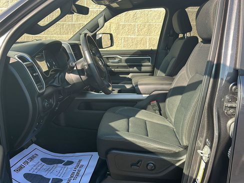 Used 2023 RAM 1500 Big Horn AWD/4WD image 24
