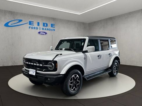 New 2026 Ford Bronco Outer Banks AWD/4WD image 10