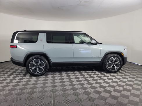 Used 2024 Rivian R1S Adventure AWD/4WD image 6