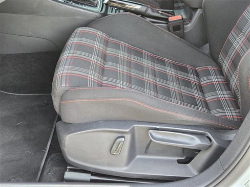 Used 2018 Volkswagen GTI S image 26