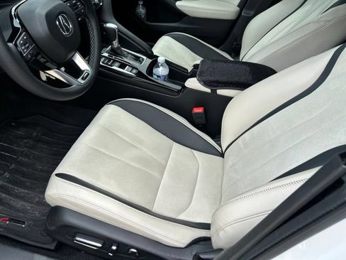 Used 2024 Acura Integra A-Spec FWD image 9