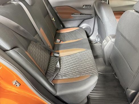 Used 2023 Nissan Kicks SR FWD image 13