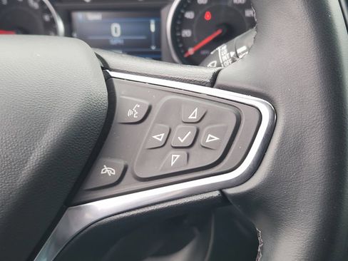 Used 2024 Chevrolet Equinox LT image 33