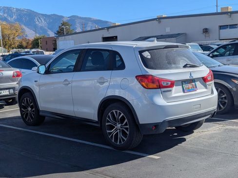 Used 2017 Mitsubishi Outlander Sport AWD image 6