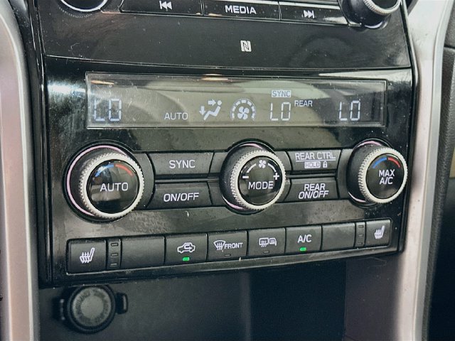 Used 2019 Subaru Ascent Limited AWD/4WD image 21