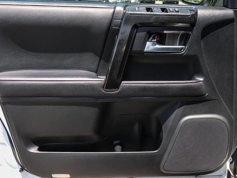 Used 2024 Toyota 4Runner TRD Pro AWD/4WD image 31