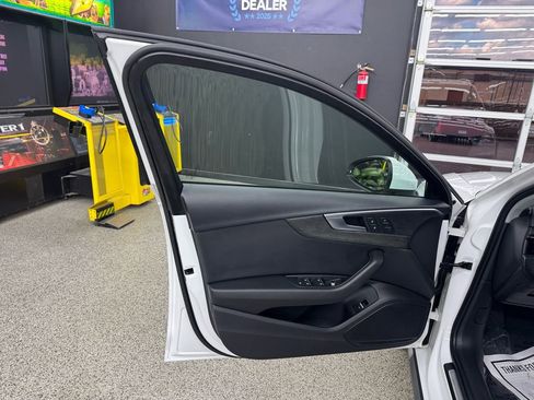 Used 2017 Audi A4 2.0T allroad Premium w/ Convenience Package image 9