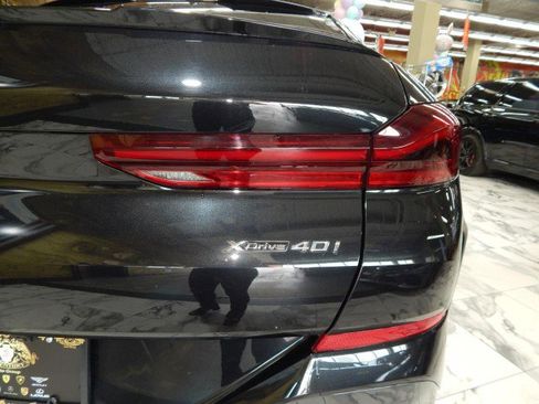 Used 2023 BMW X6 xDrive40i w/ M Sport Package image 9