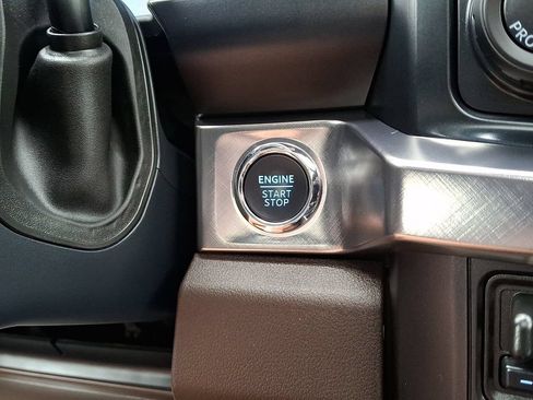 Used 2024 Ford F250 King Ranch AWD/4WD image 28