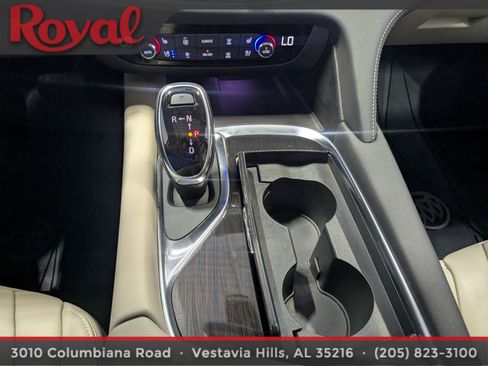 Used 2018 Buick Enclave Premium FWD image 26
