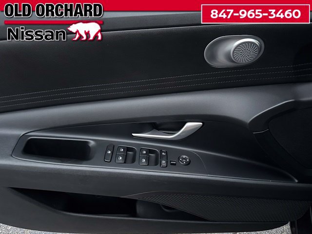 Used 2023 Hyundai Elantra SEL FWD image 7