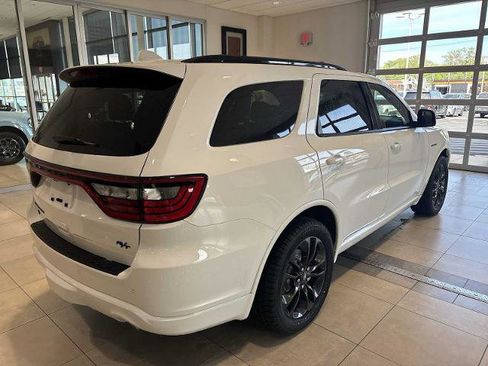 Used 2022 Dodge Durango R/T w/ Trailer Tow Group IV AWD/4WD image 3