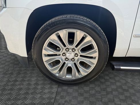 Used 2018 GMC Yukon XL Denali w/ Denali Ultimate Package AWD/4WD image 14
