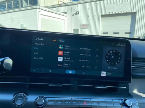 Used 2025 Hyundai Kona SEL image 21