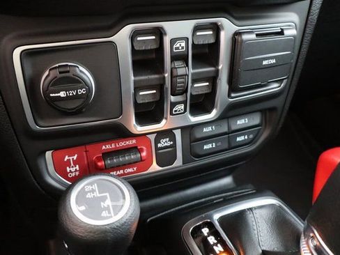 New 2026 Jeep Gladiator Willys image 23