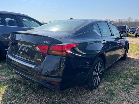 Used 2020 Nissan Altima 2.5 SV image 5