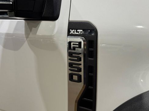 Used 2024 Ford F550 4x4 Crew Cab Super Duty w/ XLT Value Package image 51
