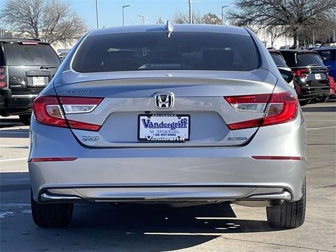 Certified 2021 Honda Accord EX image 5