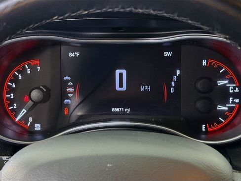 Used 2019 Dodge Durango SXT w/ 3rd Row Seating Group RWD image 15