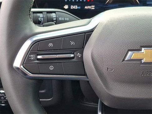 Used 2025 Chevrolet Tahoe Premier image 21