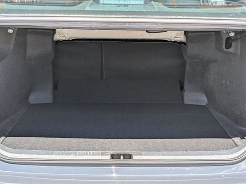 Used 2025 Toyota Camry SE FWD image 6