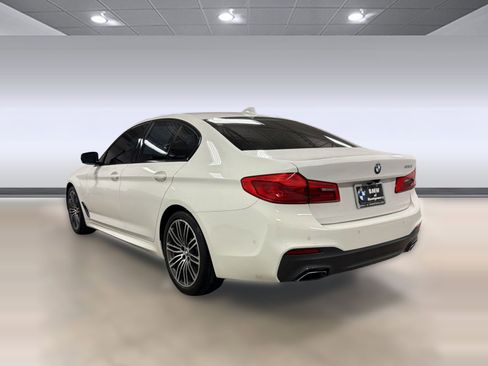 Used 2020 BMW 530i w/ M Sport Package RWD image 3